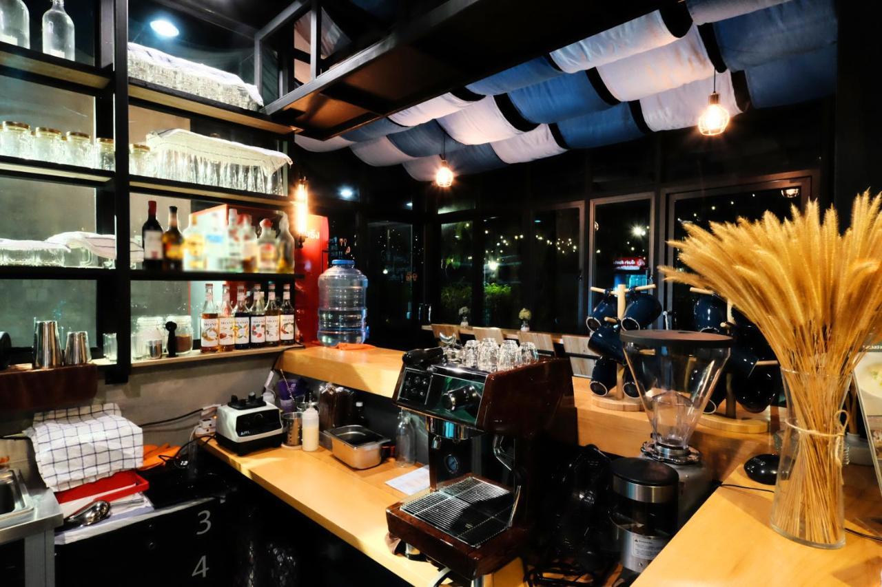 Wayha Hostel Don Mueang Airport Bangkok Ngoại thất bức ảnh