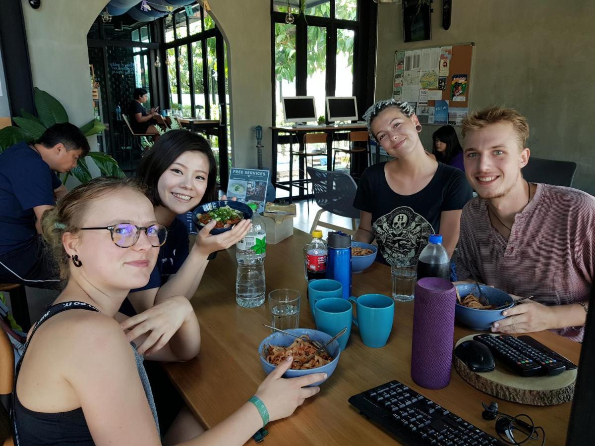Wayha Hostel Don Mueang Airport Bangkok Ngoại thất bức ảnh